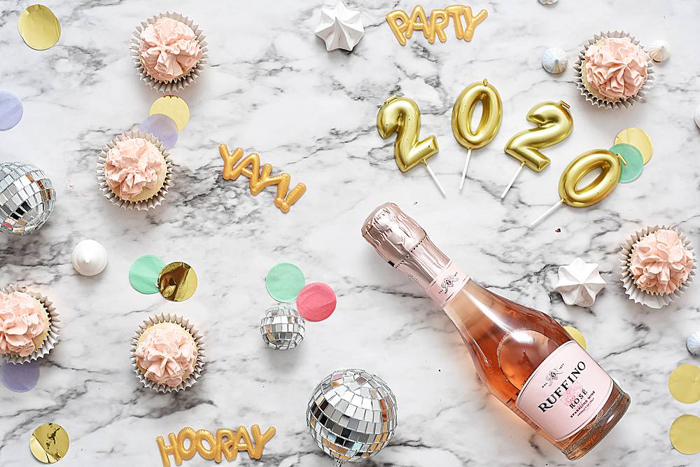 champagne and new year items